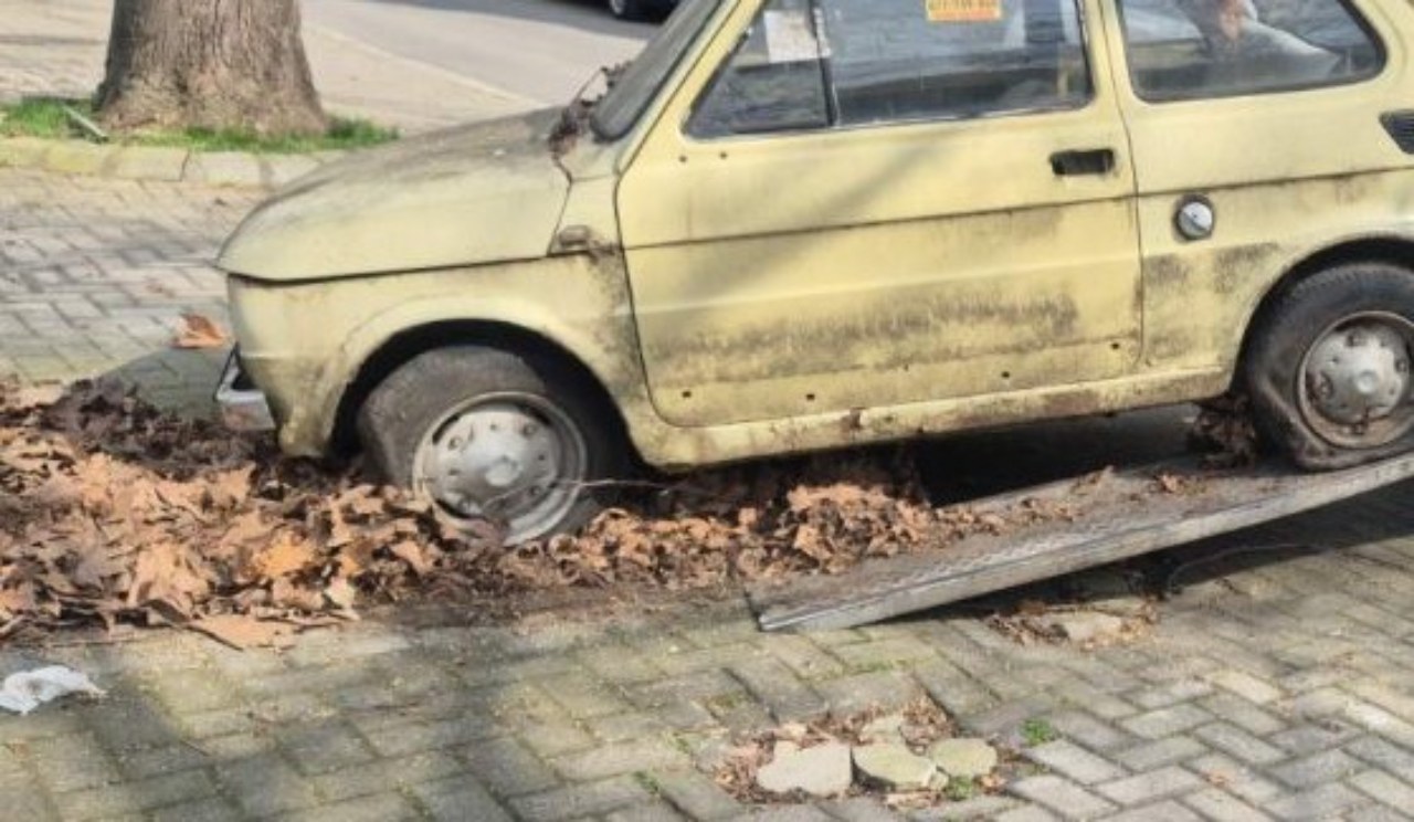 Прилепчани имаат рок од 10 дена доброволно да ги отстранат хаварисаните возила од јавен простор, по овој рок на терен излегува инспекција