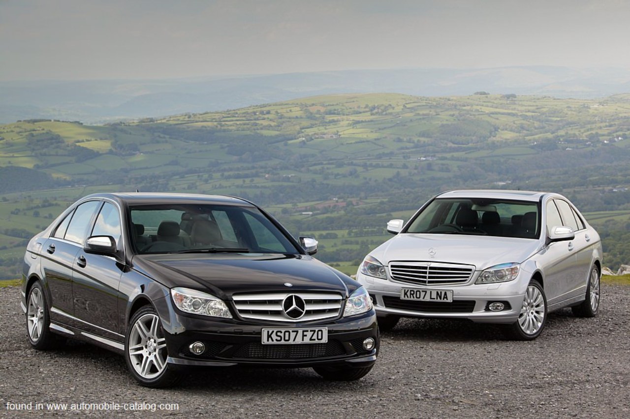 Неуништливиот Германец: Зошто Mercedes C220 CDI (W204) со моторот OM 646 е вечна машина?
