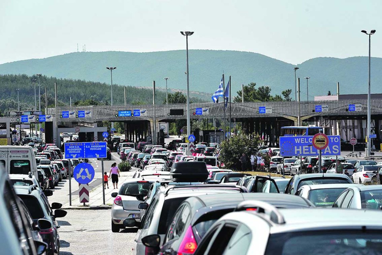На Меџитлија нема застој, на Евзони километарски колони 