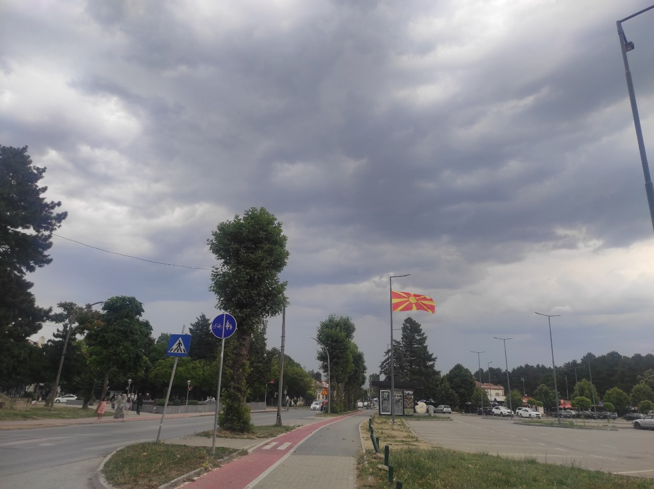 Облаци над Битола, ветрот благо ја спушти температурата - вечерва се очекува да слезе на 23 степени