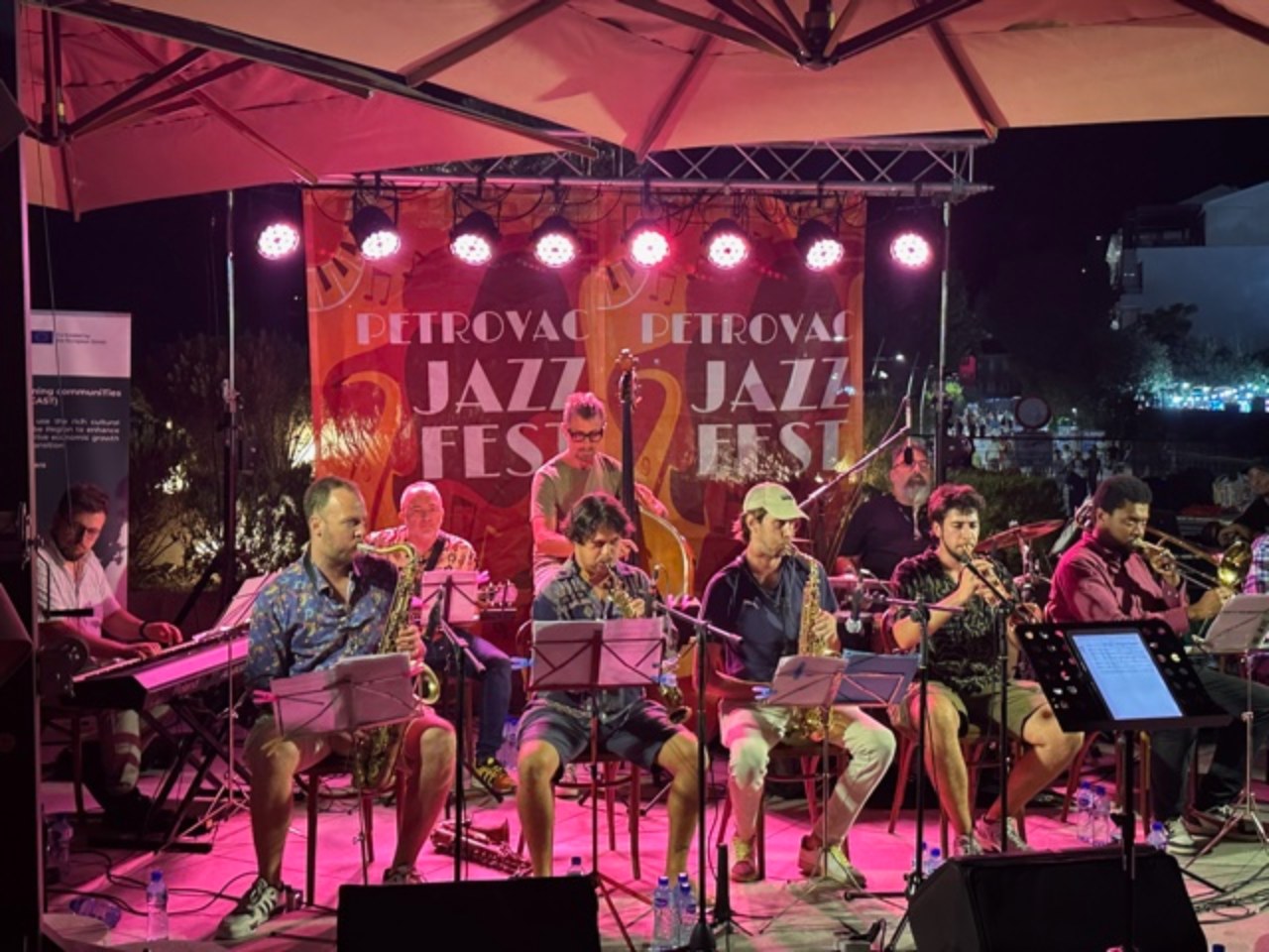 Под диригентската палка на Тони Китановски, JFF Little Big Band го претстави македонскиот џез на џез фестивалот во Црна Гора